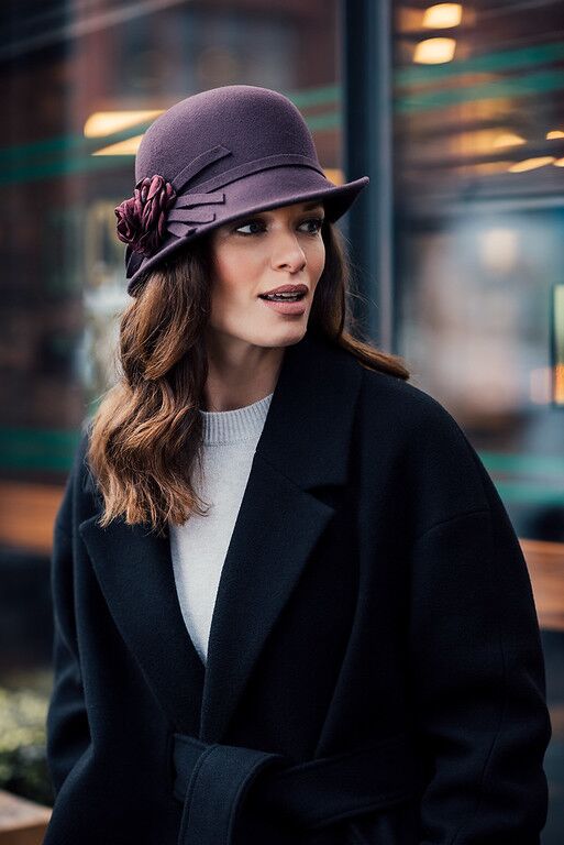 Trilby hat style hotsell